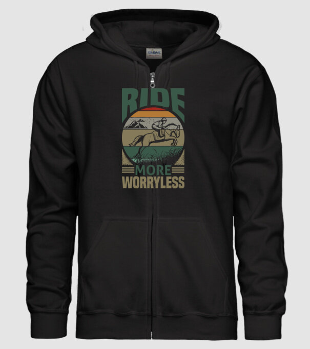 ride more model negru pe tricou