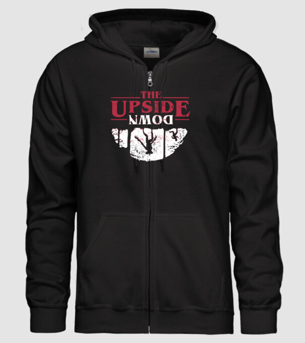 the upside down logo model negru pe tricou