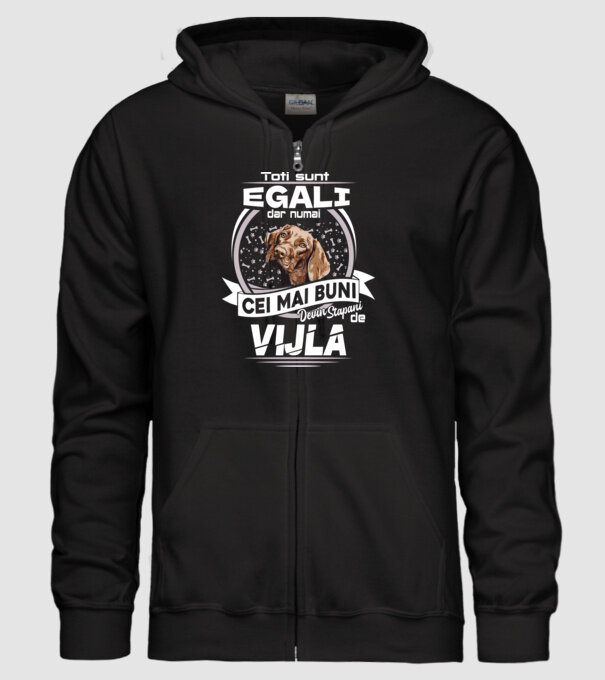 Toți sunt egali, dar numai cei mai buni devin stăpâni de vijla lght model negru pe tricou