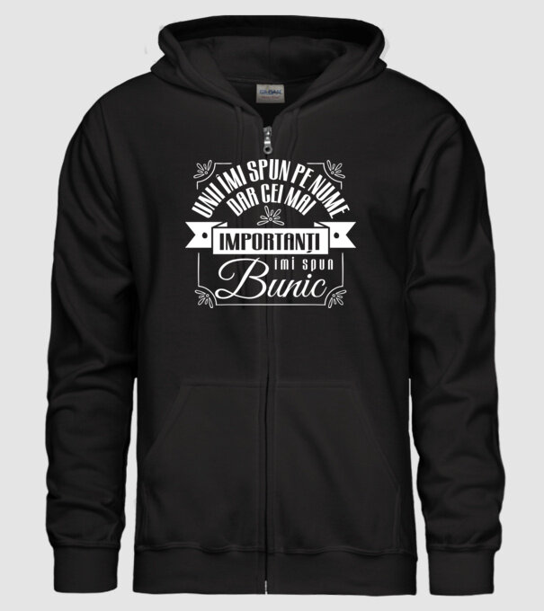 Unii îmi spun pe nume, dar cei mai importanți îmi spun bunic model negru pe tricou