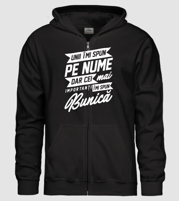Unii îmi spun pe nume, dar cei mai importanți îmi spun bunică model negru pe tricou
