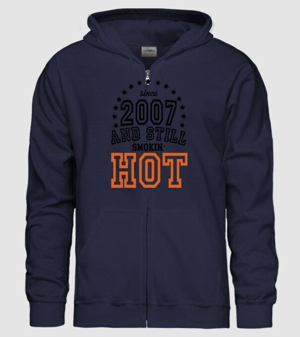 'Since and still smokin'' hot - 2007' model albastru închis pe tricou