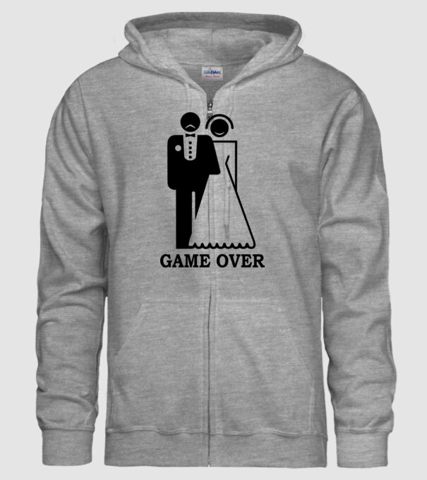 Game over model gri pe tricou