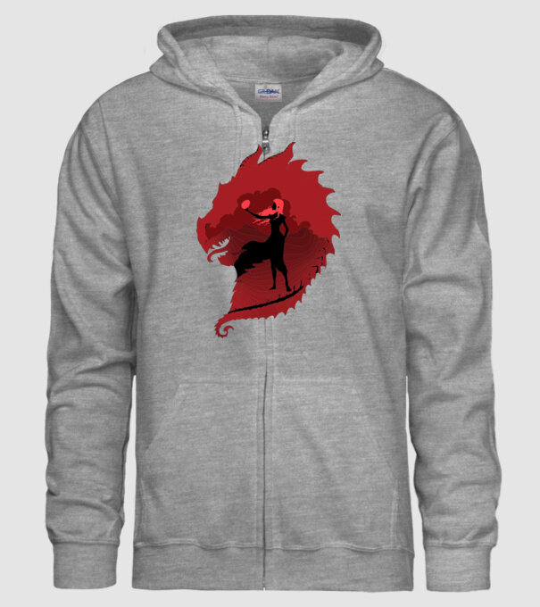 The Dragon model gri pe tricou