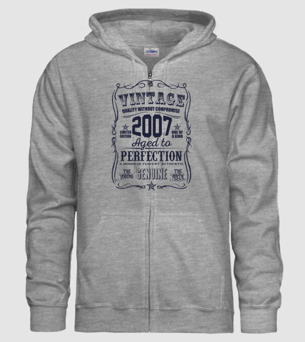Vintage Perfection - 2007 model gri pe tricou