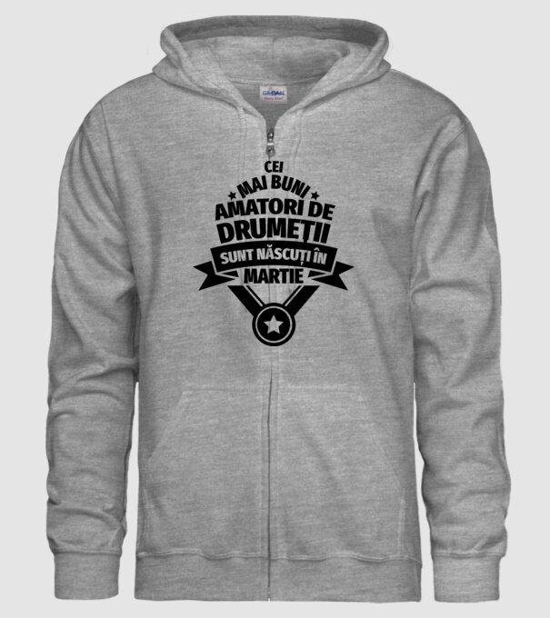 Cei mai buni amatori de drumeții sunt născuți în Martie model gri pe tricou