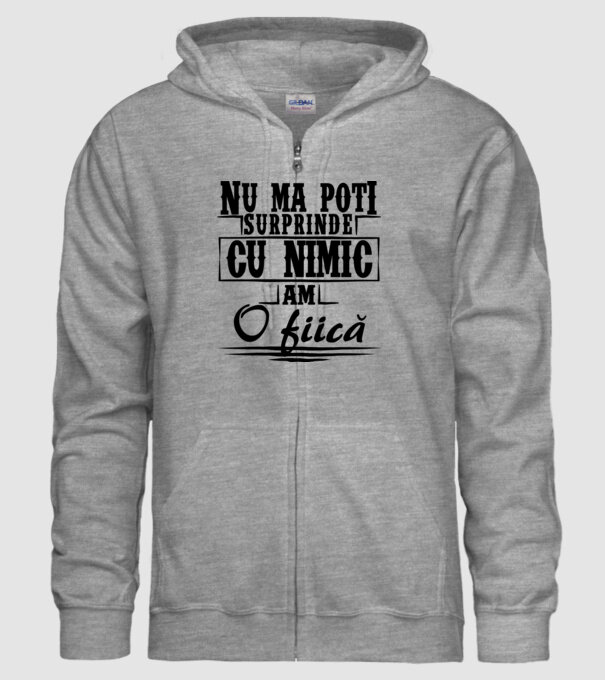 Nu mă poți surprinde cu nimic, am o fiică model gri pe tricou