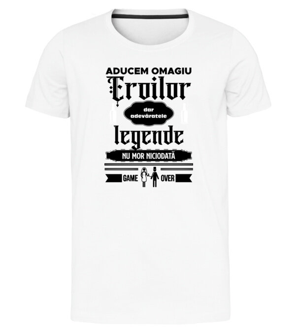  model  pe tricou