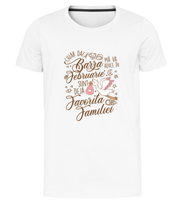  model  pe tricou