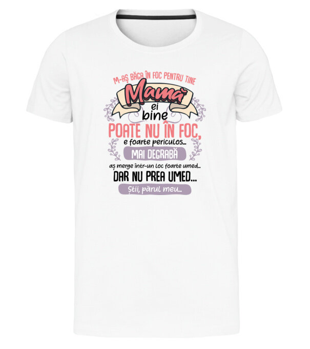  model  pe tricou