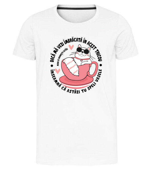  model  pe tricou