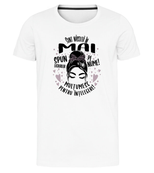  model  pe tricou