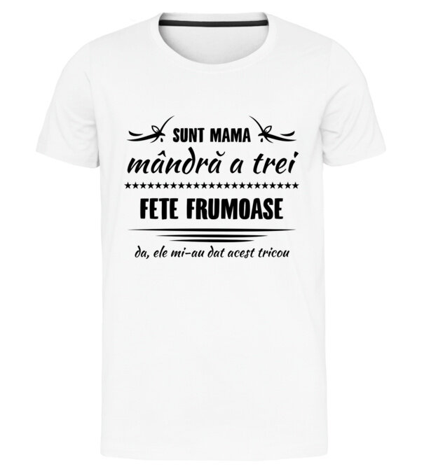  model  pe tricou