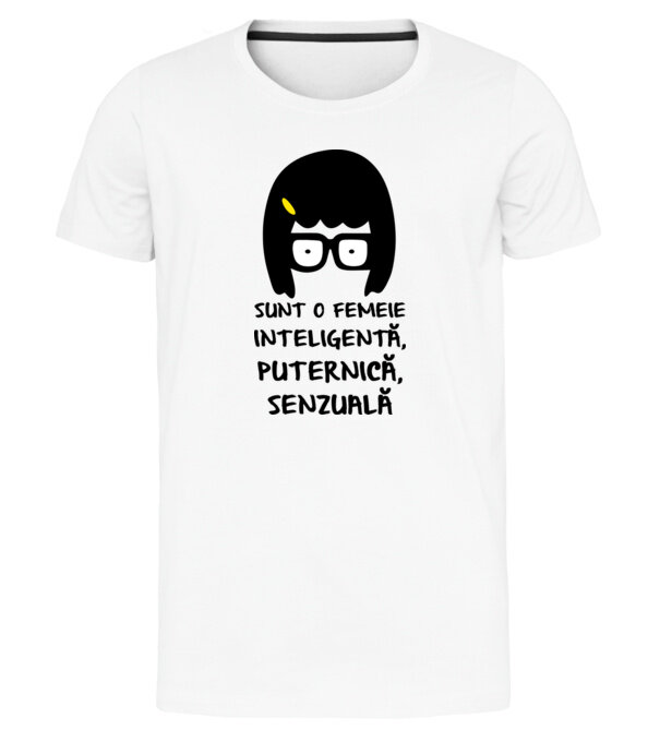  model  pe tricou