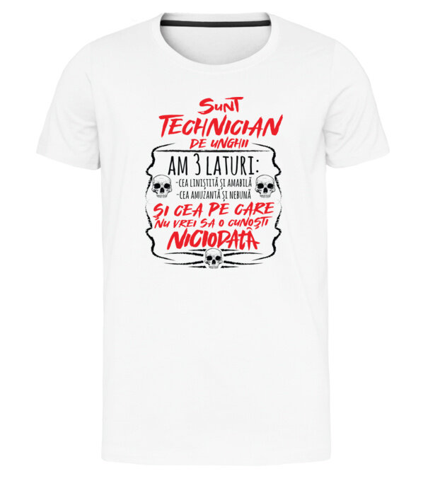  model  pe tricou