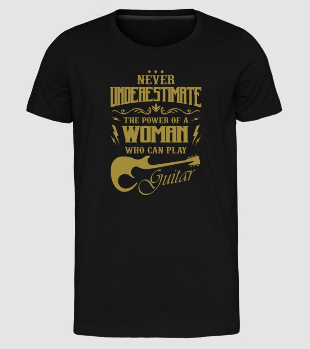 Femeia chitaristă model negru pe tricou