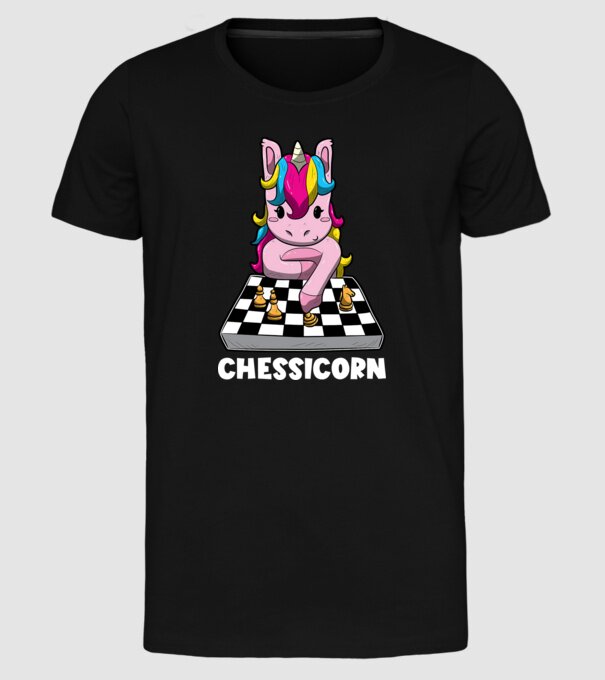 Chessicorn model negru pe tricou