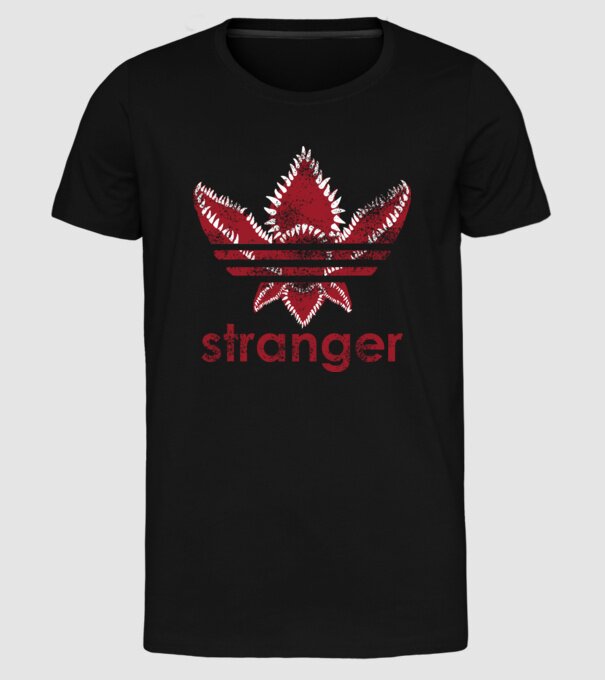 stranger things logo model negru pe tricou
