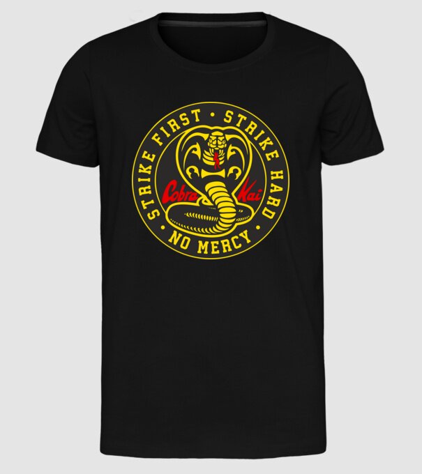 Strike first strike hard cobra kai model negru pe tricou