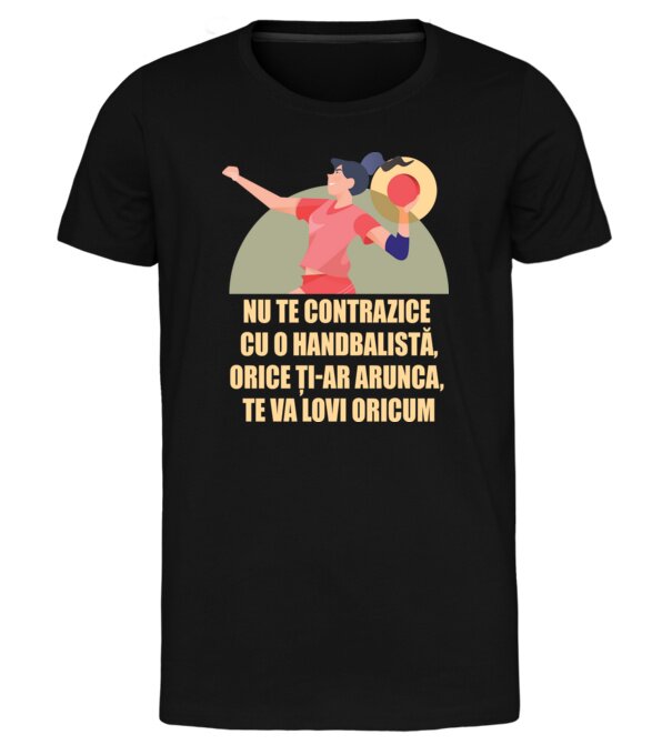  model  pe tricou
