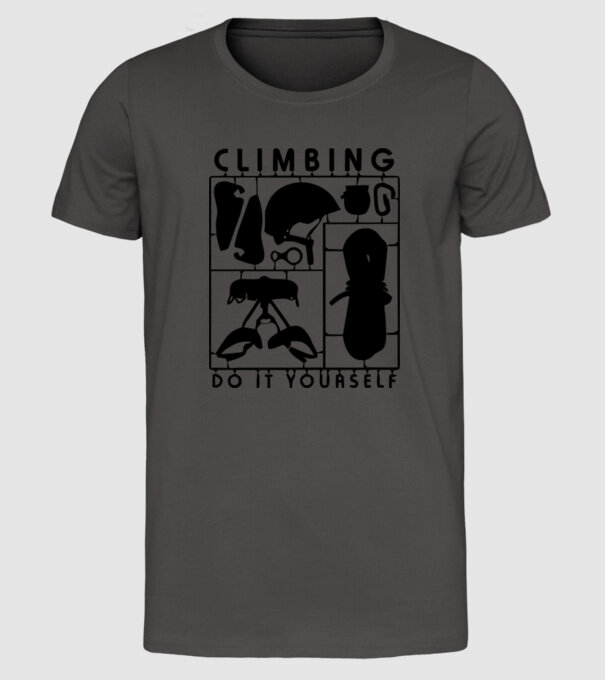 model model gri închis pe tricou