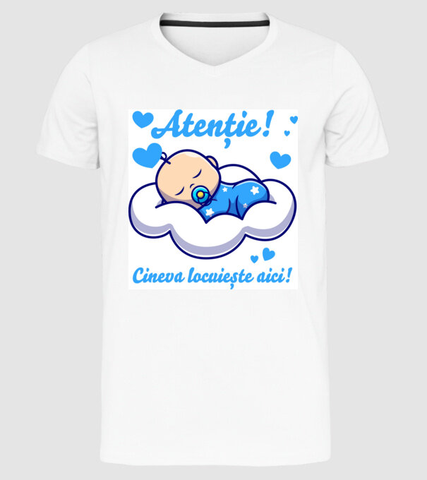 Atenție! Cineva locuiește aici! model alb pe tricou