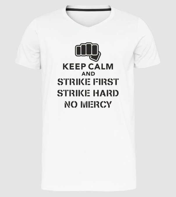 Keep calm and strike first cobra kai model alb pe tricou