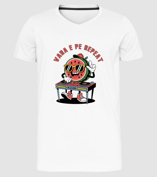 Vara e pe repeat model alb pe tricou