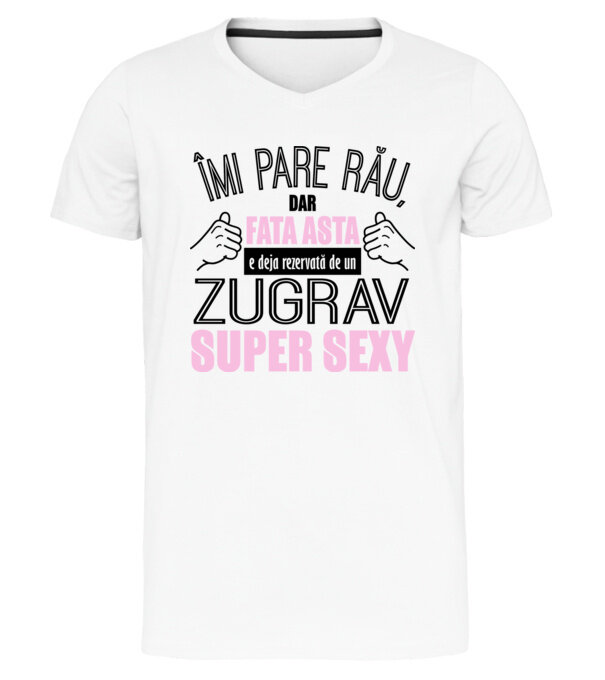  model  pe tricou
