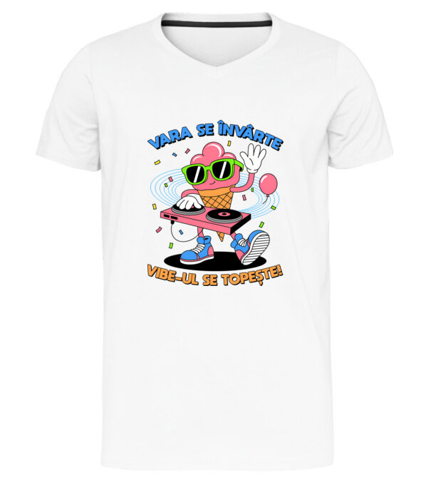  model  pe tricou