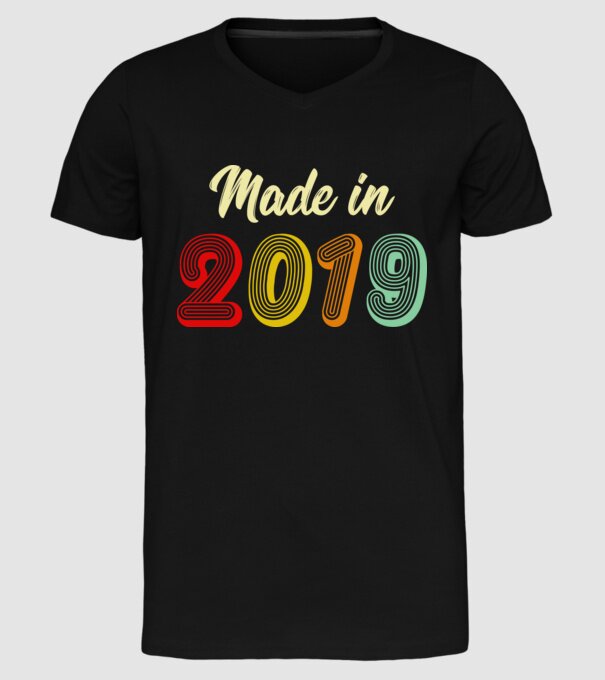 made in 2019 retro model negru pe tricou