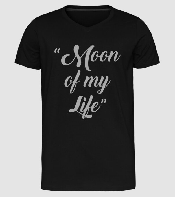 Moon of my life model negru pe tricou