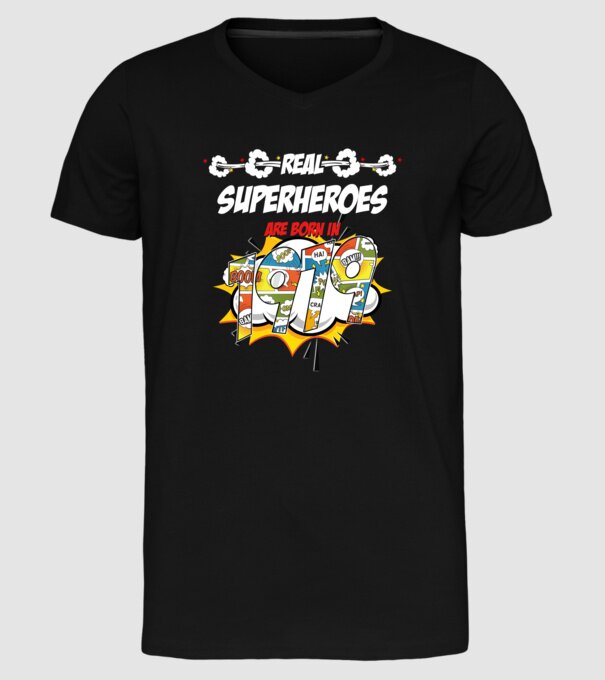 real superheroes are born in 1979 model negru pe tricou
