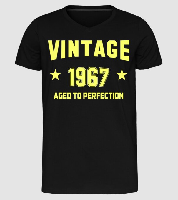 Vintage - 1967 model negru pe tricou