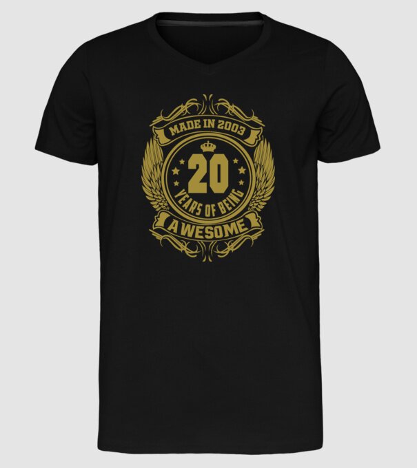 20 years of being awesome winged model negru pe tricou