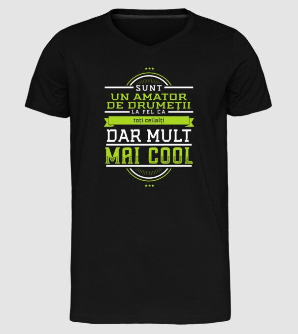 sunt un amator de drumeții, la fel ca toți ceilalți, dar mult mai cool model negru pe tricou
