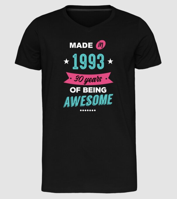 MADE IN 1993 model negru pe tricou