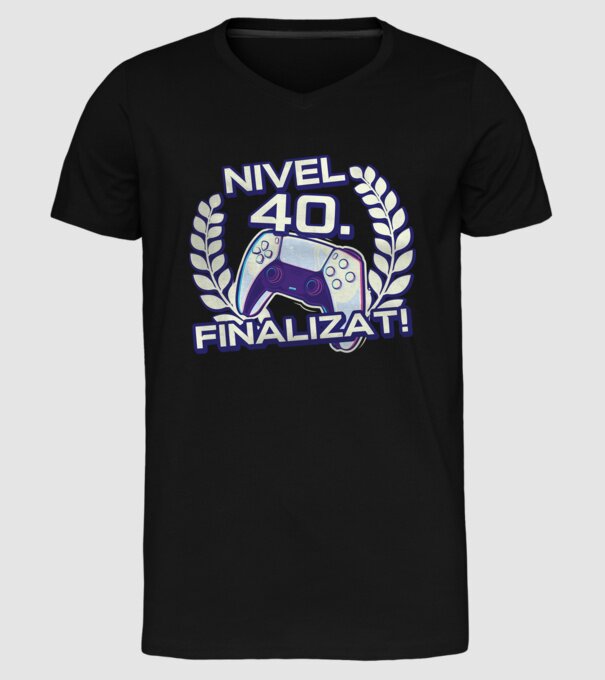 Nivel 40 finalizat! model negru pe tricou