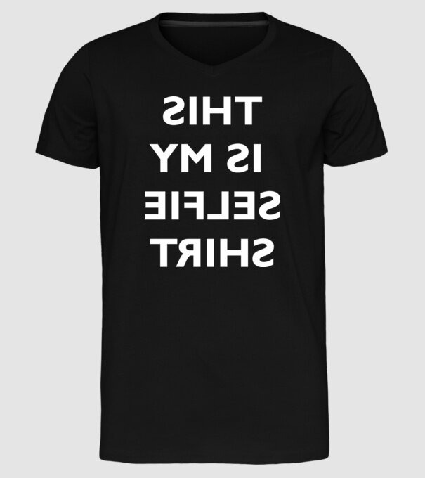 Selfie shirt model negru pe tricou