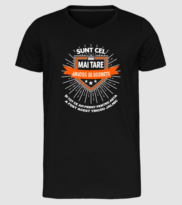 sunt cel mai tare amator de drumeții și tot ce am primit pentru asta a fost acest tricou jalnic model negru pe tricou