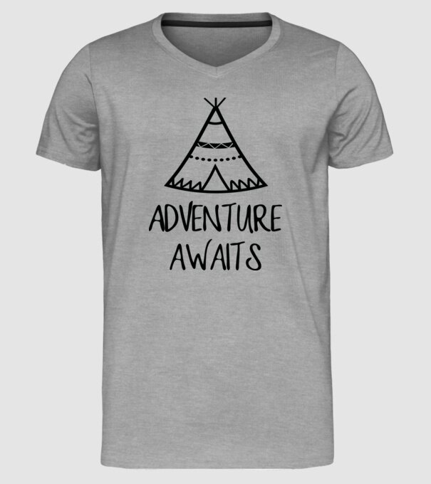 Advanture awaits model gri pe tricou