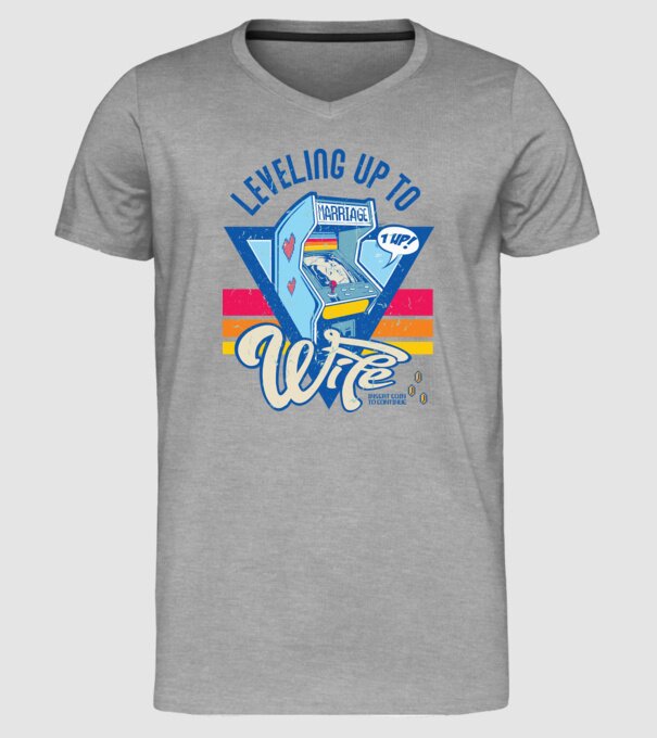 Retro gamer engaged level up to wife model gri pe tricou