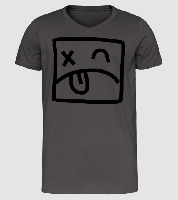 model gri închis pe tricou