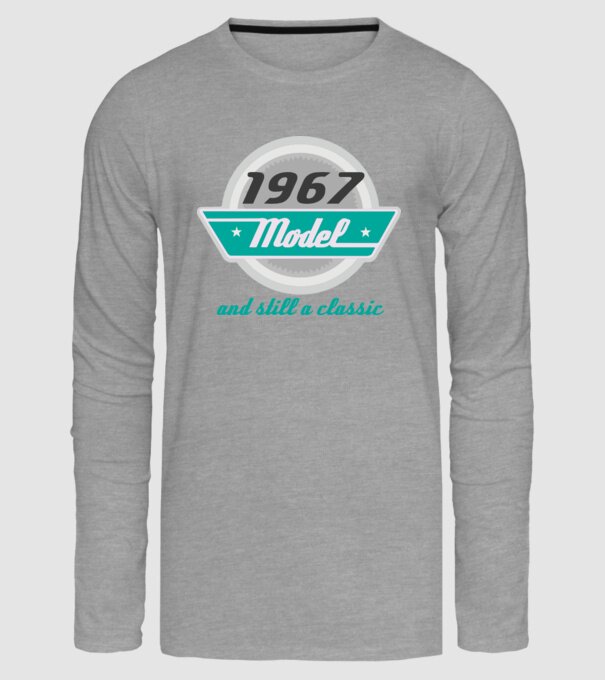 Model and still a classic - 1967 model gri pe tricou