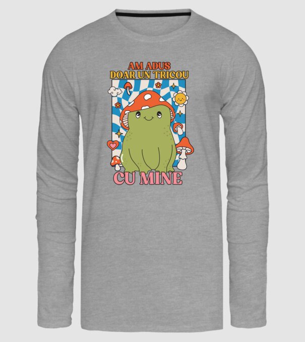 am adus doar un tricou cu mine! model gri pe tricou