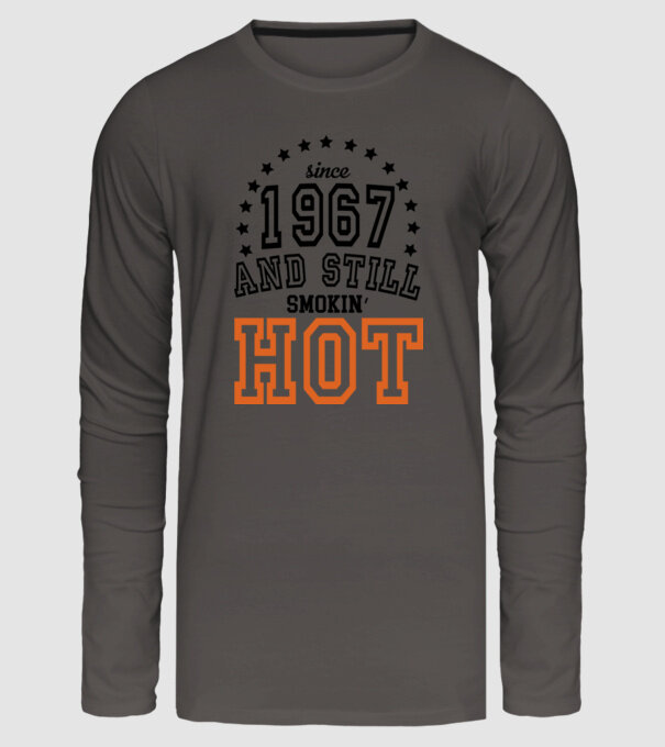 'Since and still smokin'' hot - 1967' model gri închis pe tricou
