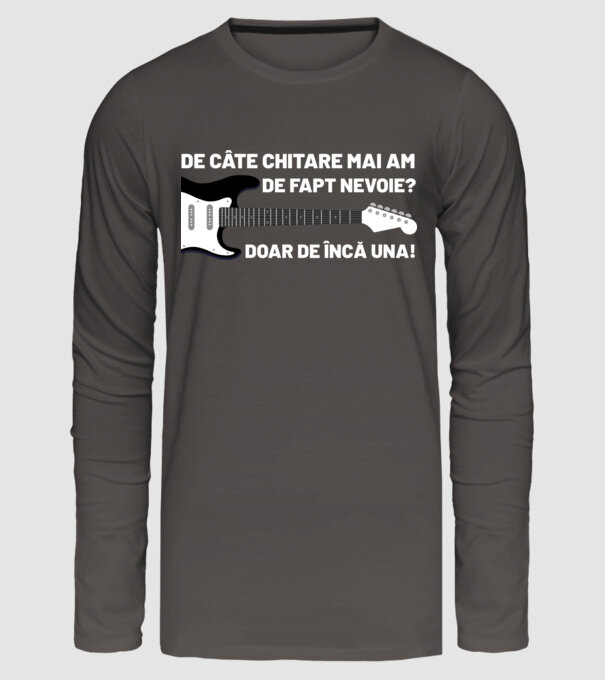 De câte chitare mai am de fapt nevoie? Doar de încă una model gri închis pe tricou