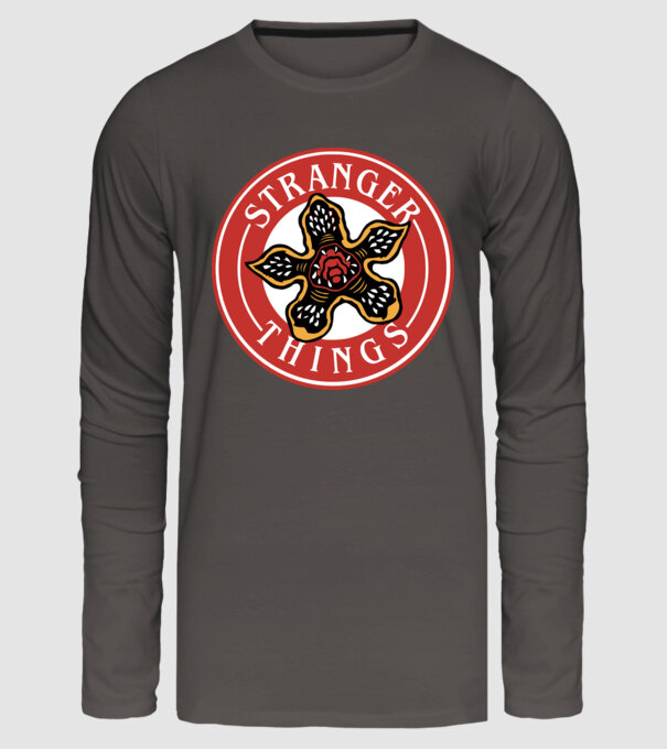 stranger things logo bucks model gri închis pe tricou