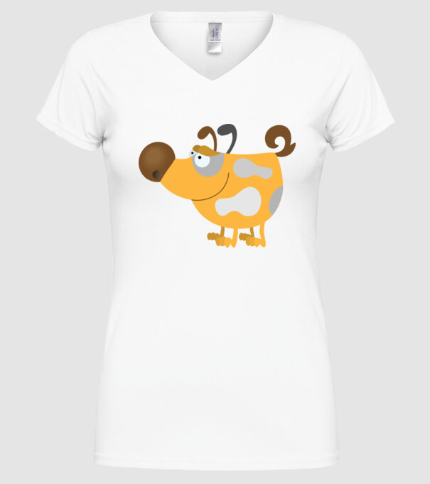 model alb pe tricou