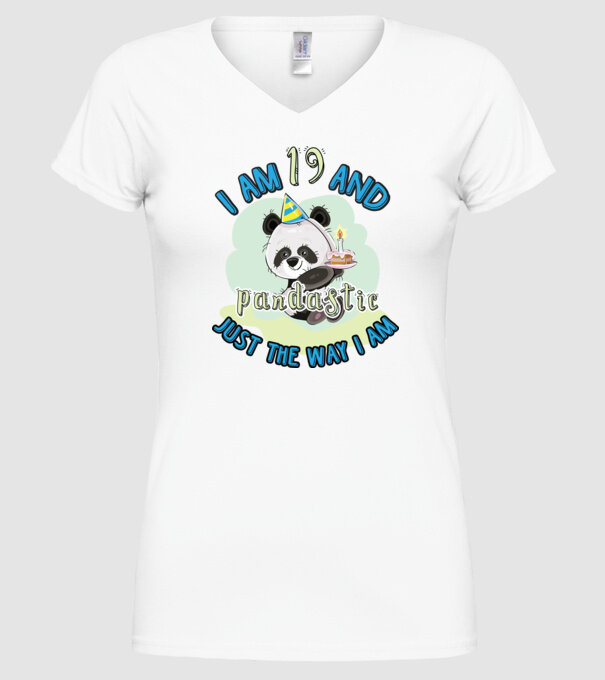 PANDASTIC 19 model alb pe tricou